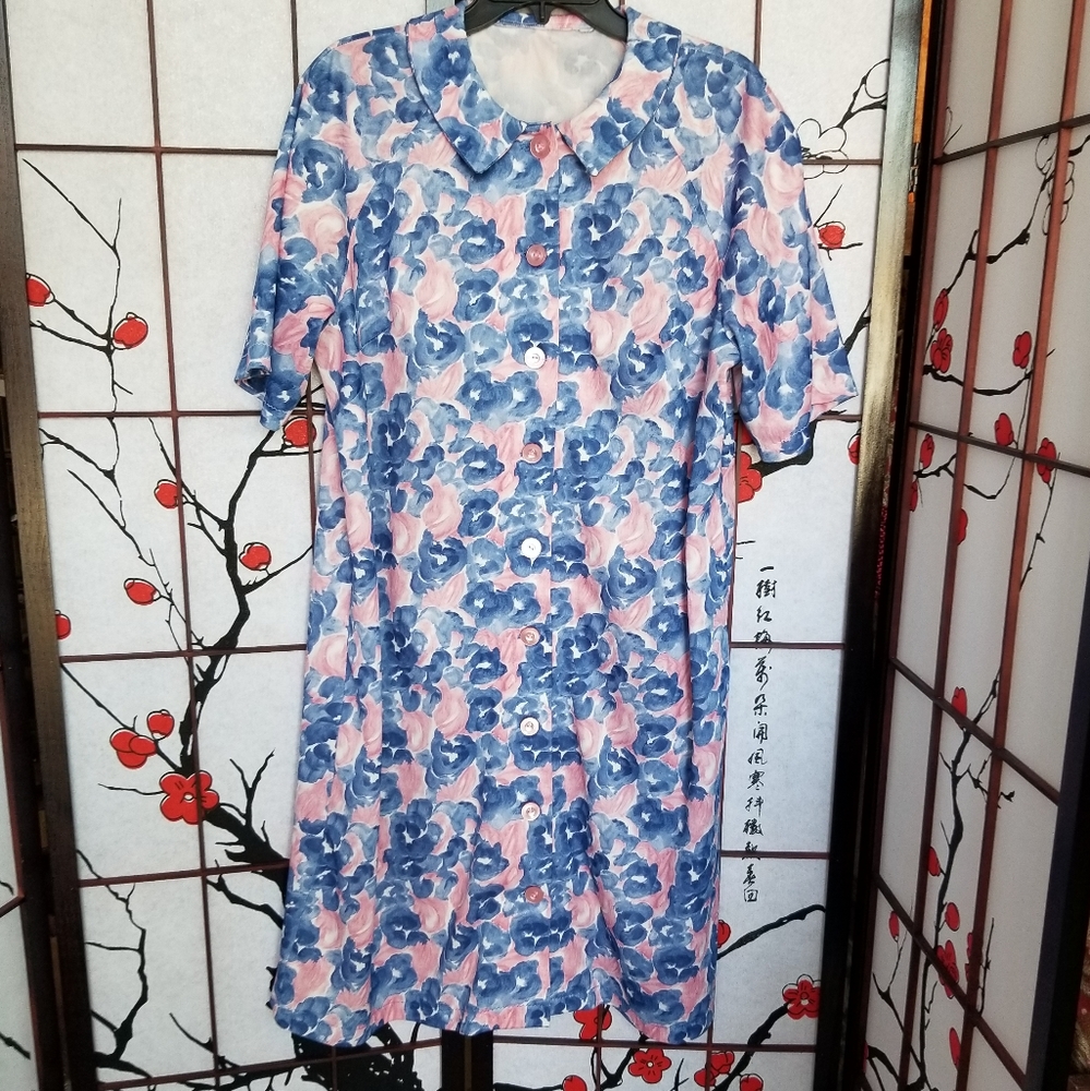 Vintage Handmade Moo-Moo Button-up Gown One Size